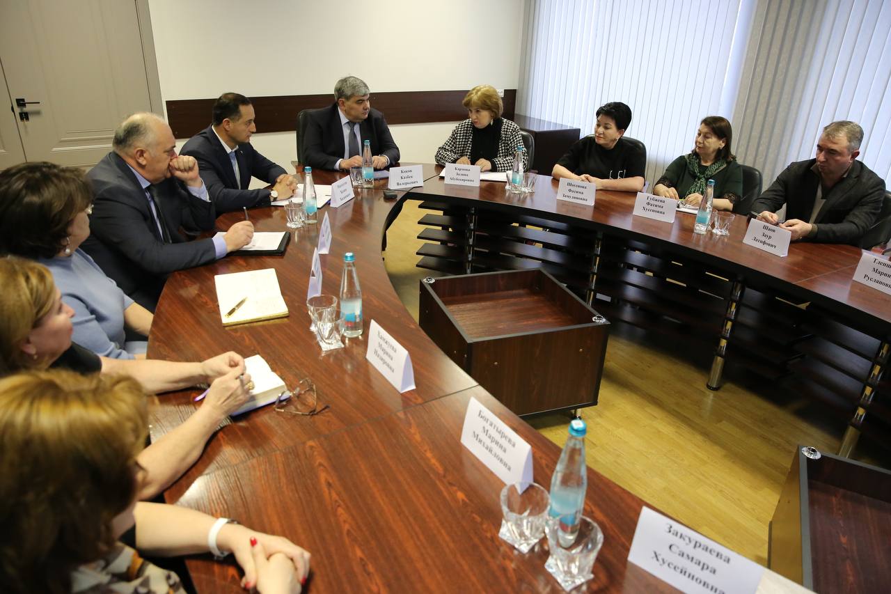 Казбек Коков в Баксане встретился с активом городского округа