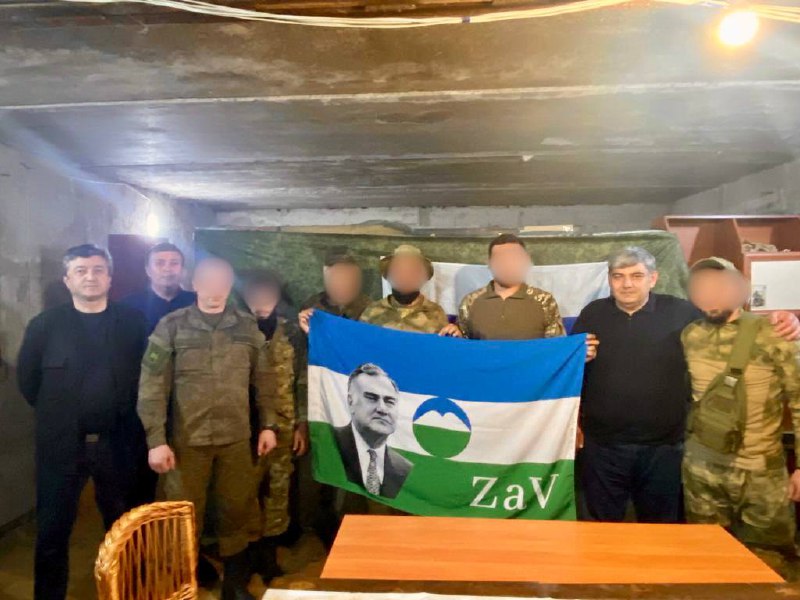 Казбек Коков встретился с военнослужащими из Кабардино-Балкарии в зоне проведения СВО