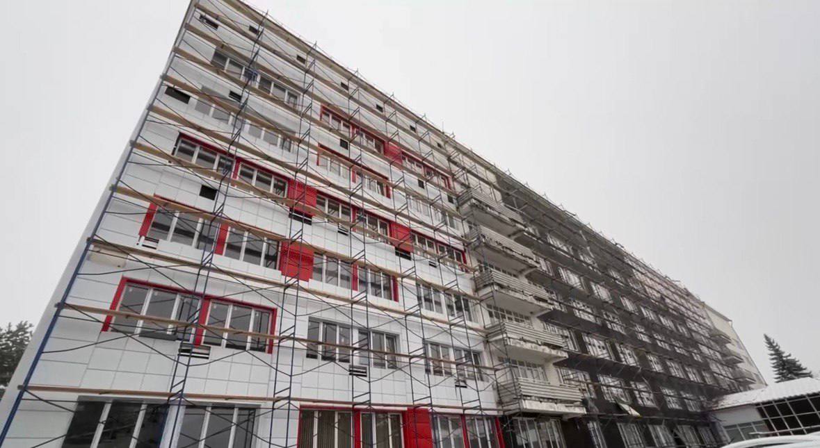 В Центре высоких медицинских технологий идет ремонт