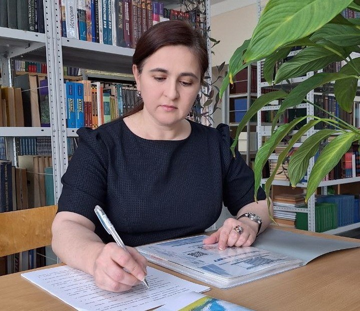 Библиотекарь КБГУ Мадина Батова вошла в топ-20 первого этапа международного конкурса «Лучший университетский библиотекарь»