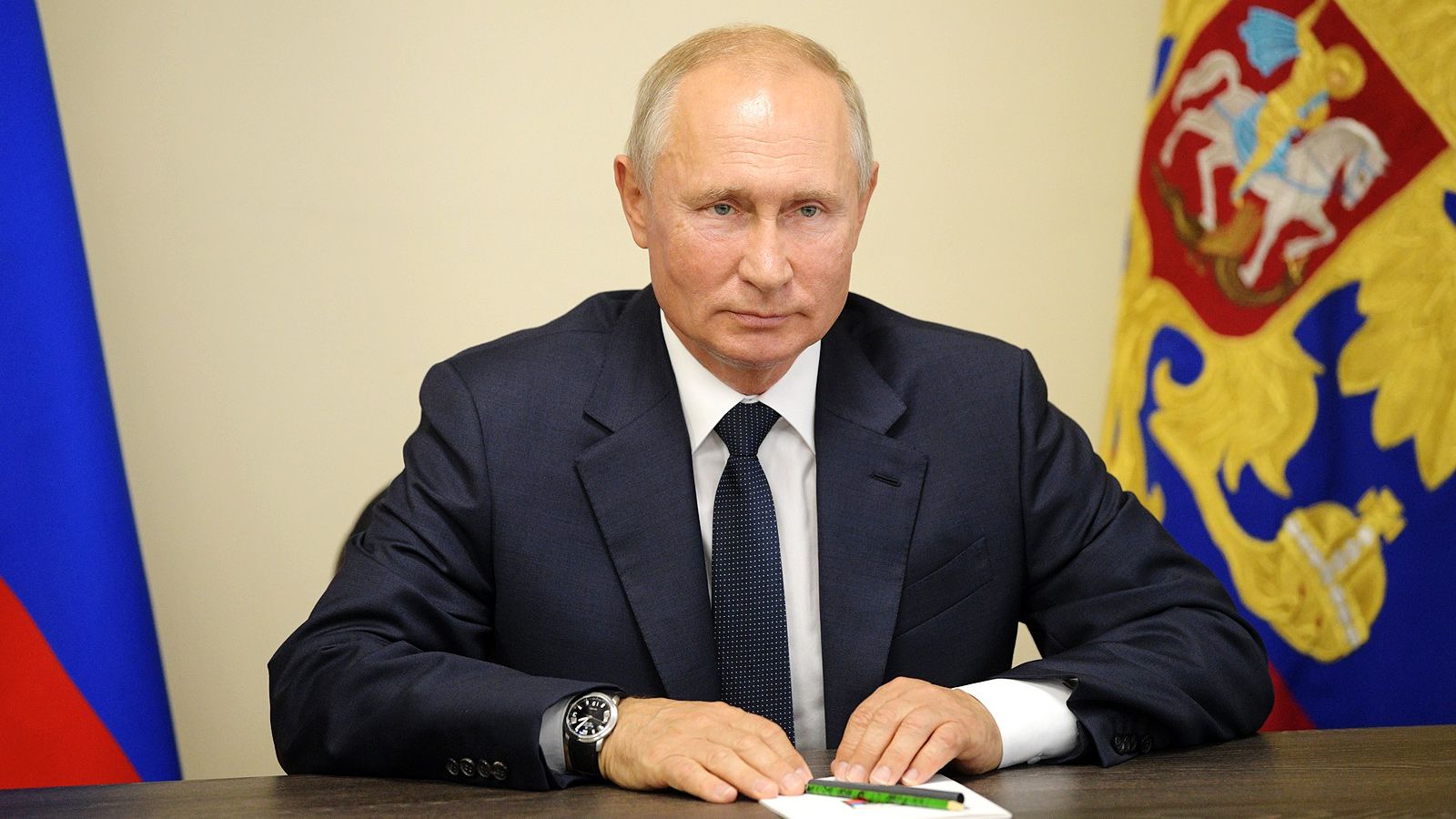 Путин подписал закон о новых антикризисных мерах налоговой поддержки в условиях санкций