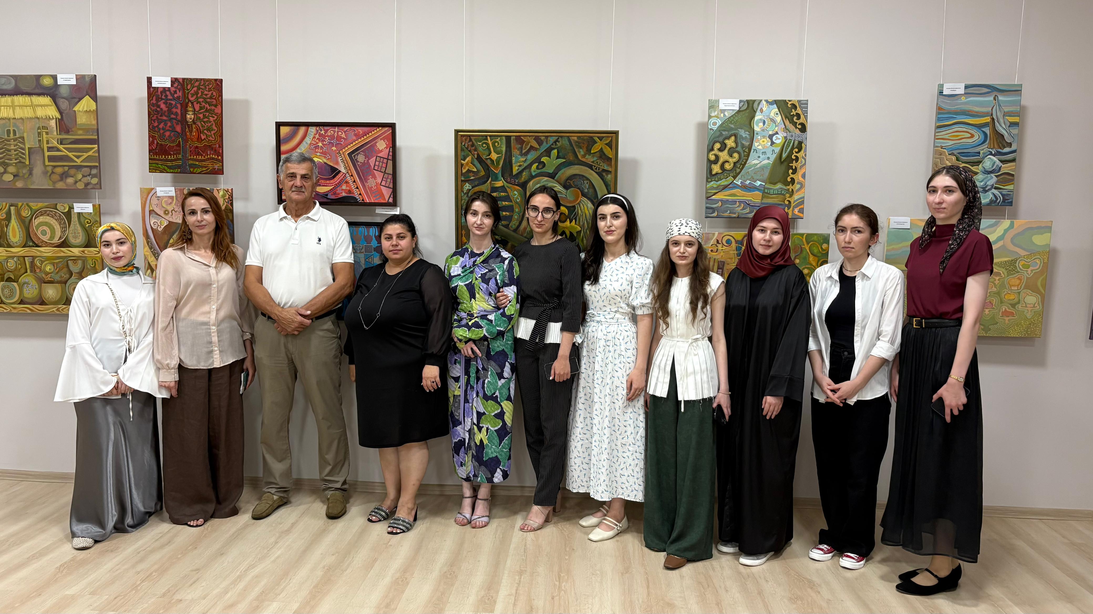 В Нальчике открылась декоративно-прикладная выставка