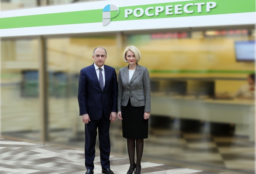 В Москве состоялась рабочая встреча главы КБР и руководителя Росреестра