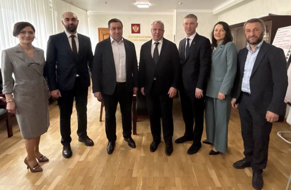 В Кабардино-Балкарии обсудили перспективы челюстно-лицевой хирургии