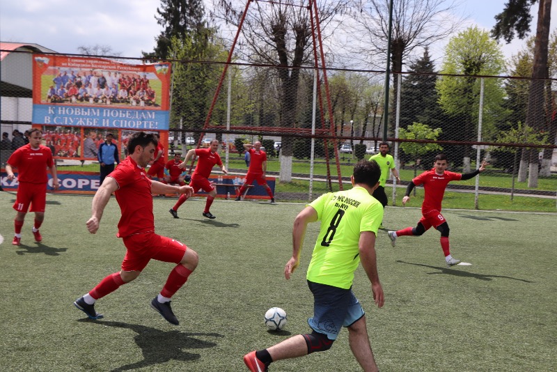 В Кабардино-Балкарии стартовал турнир по мини-футболу среди команд территориальных органов МЧС России СКФО