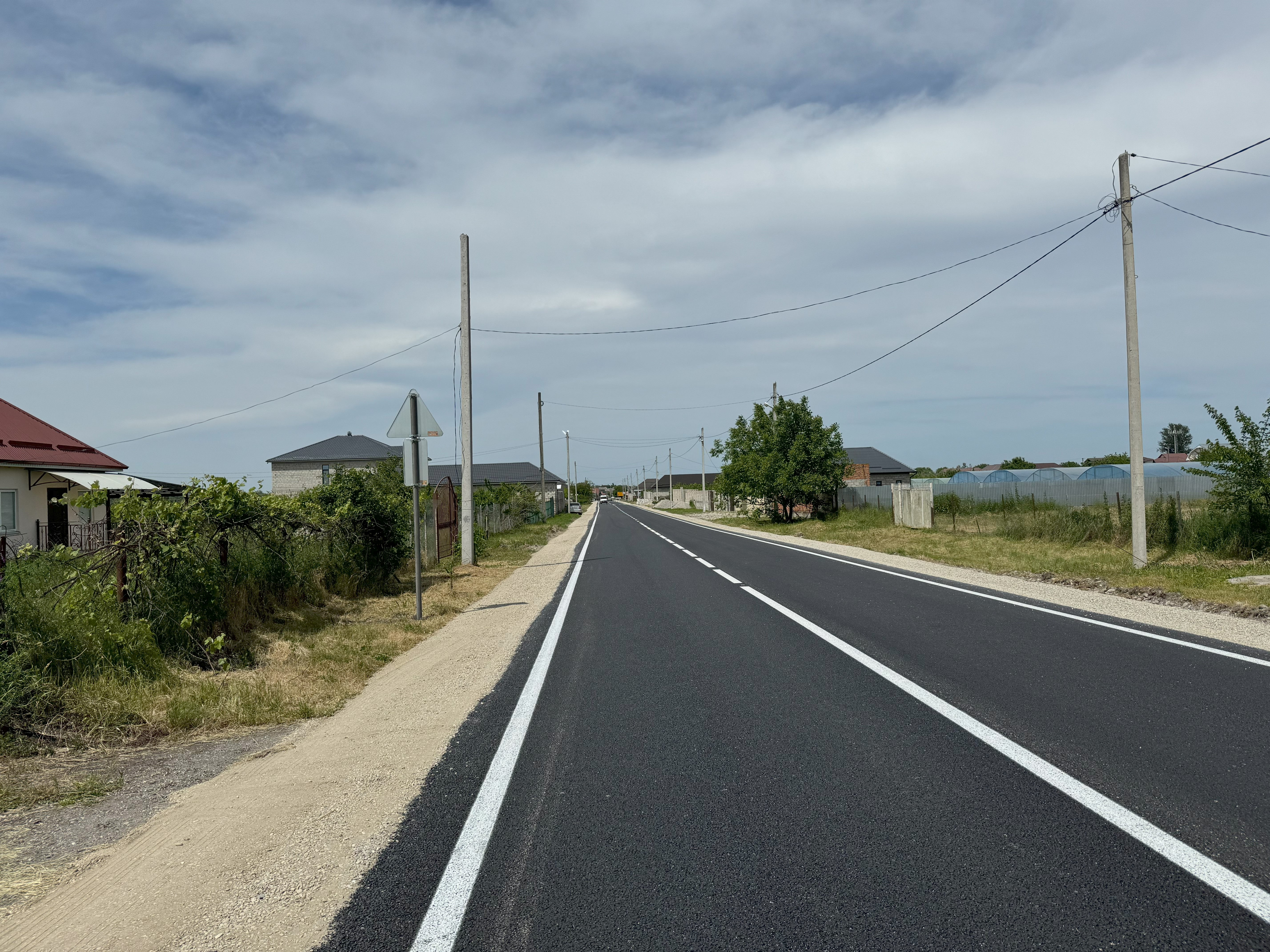 Дороги к небольшим населенным пунктам: приоритет – связность и комфорт