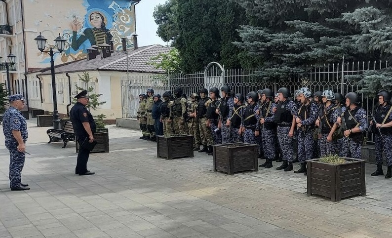 Сотрудники Росгвардии по КБР провели тактико-специальные учения