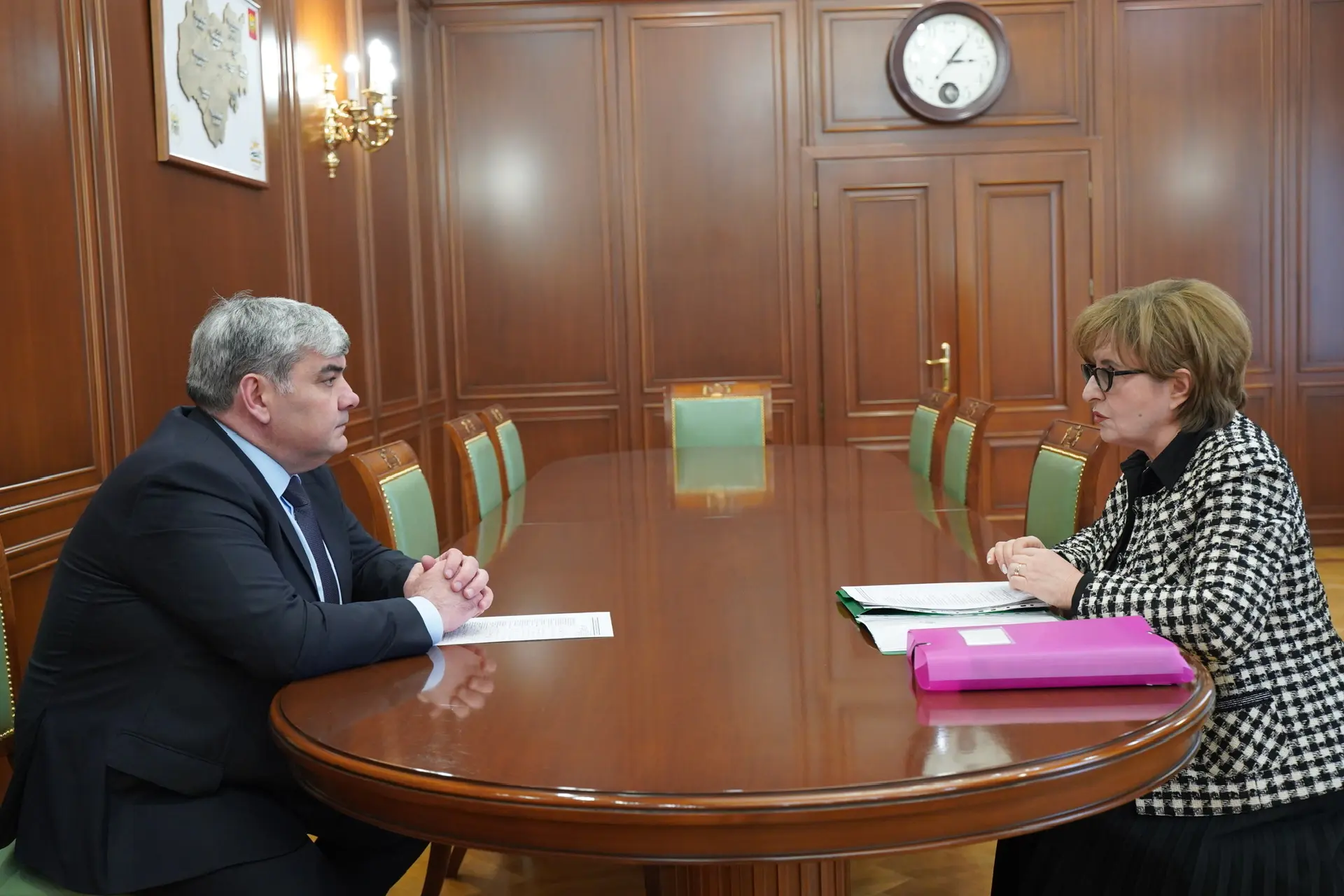 Казбек Коков встретился с заместителем руководителя окружной службы статистики