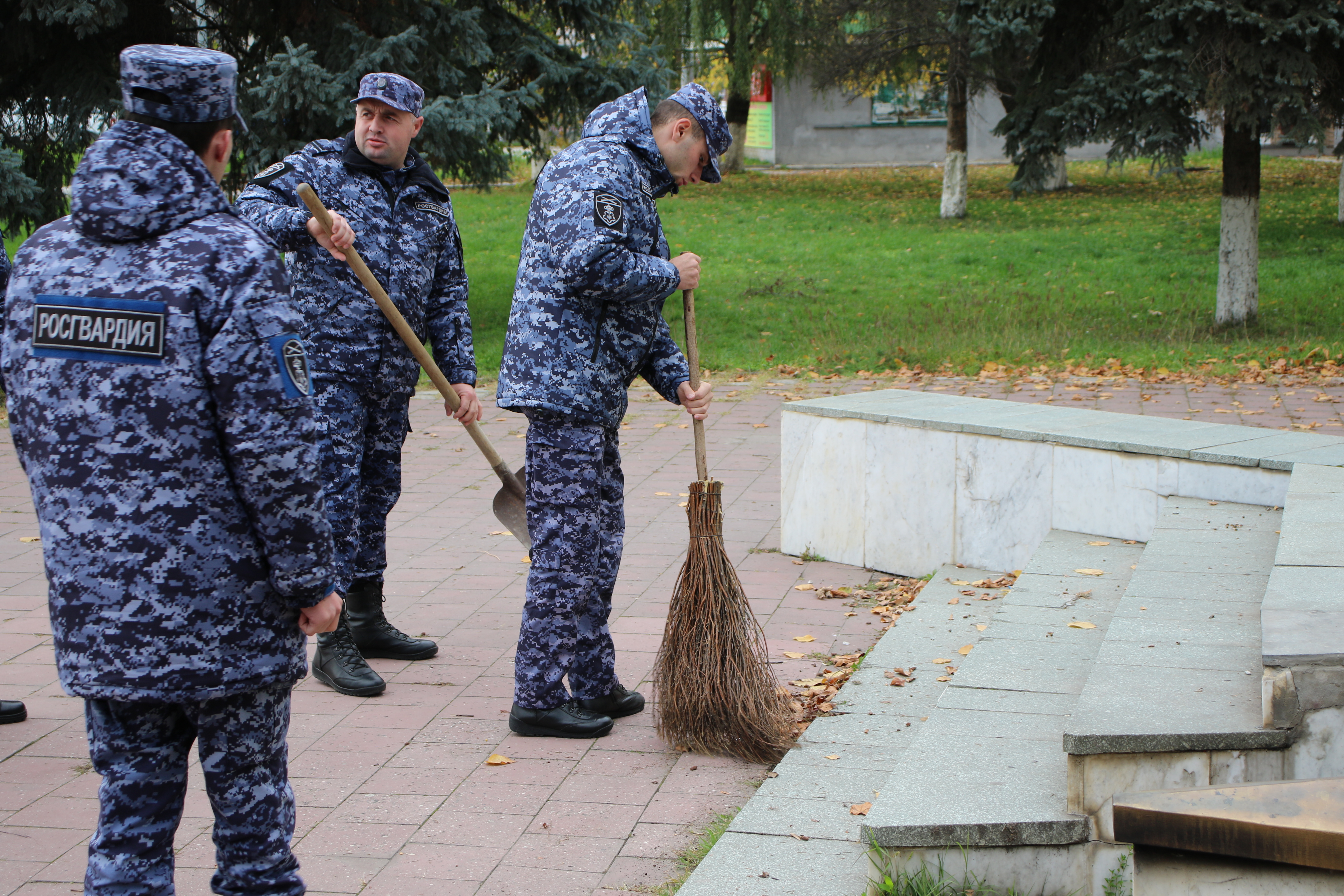 Росгвардейцы присоединились к акции «На страже памяти»