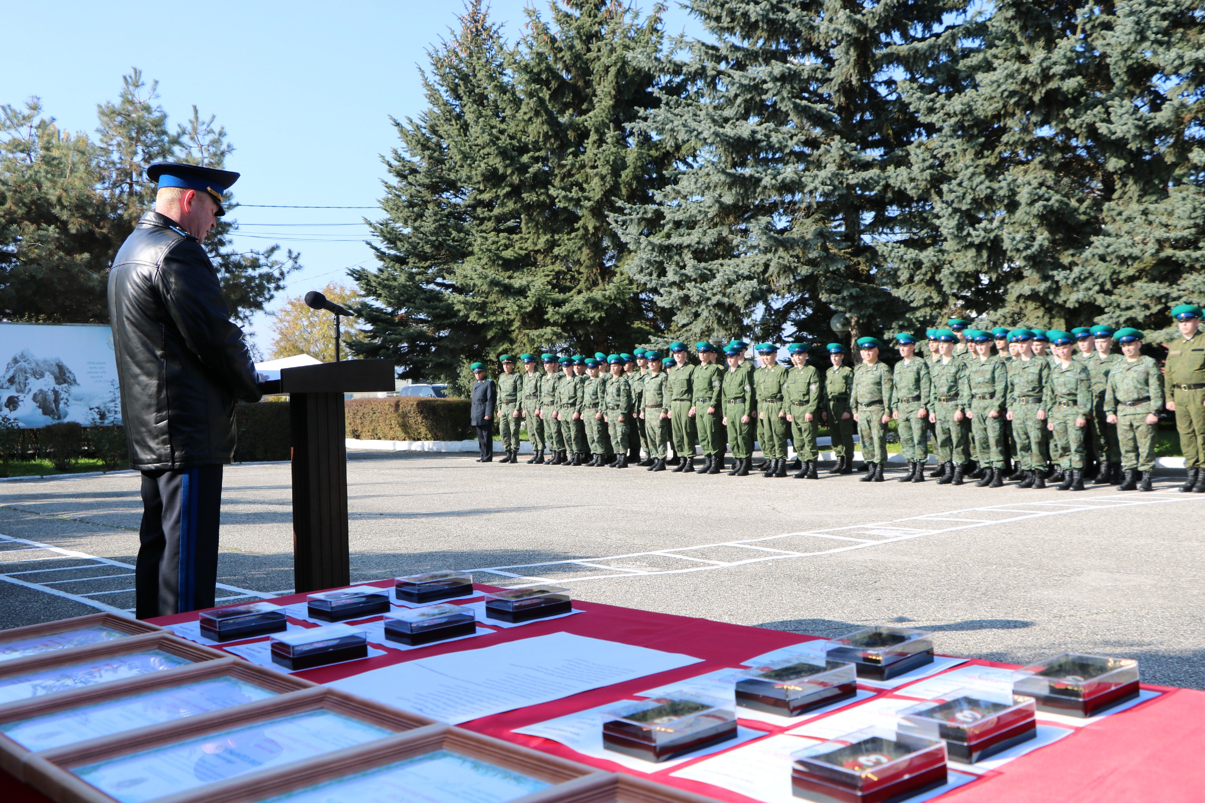 Год пограничной службы завершен