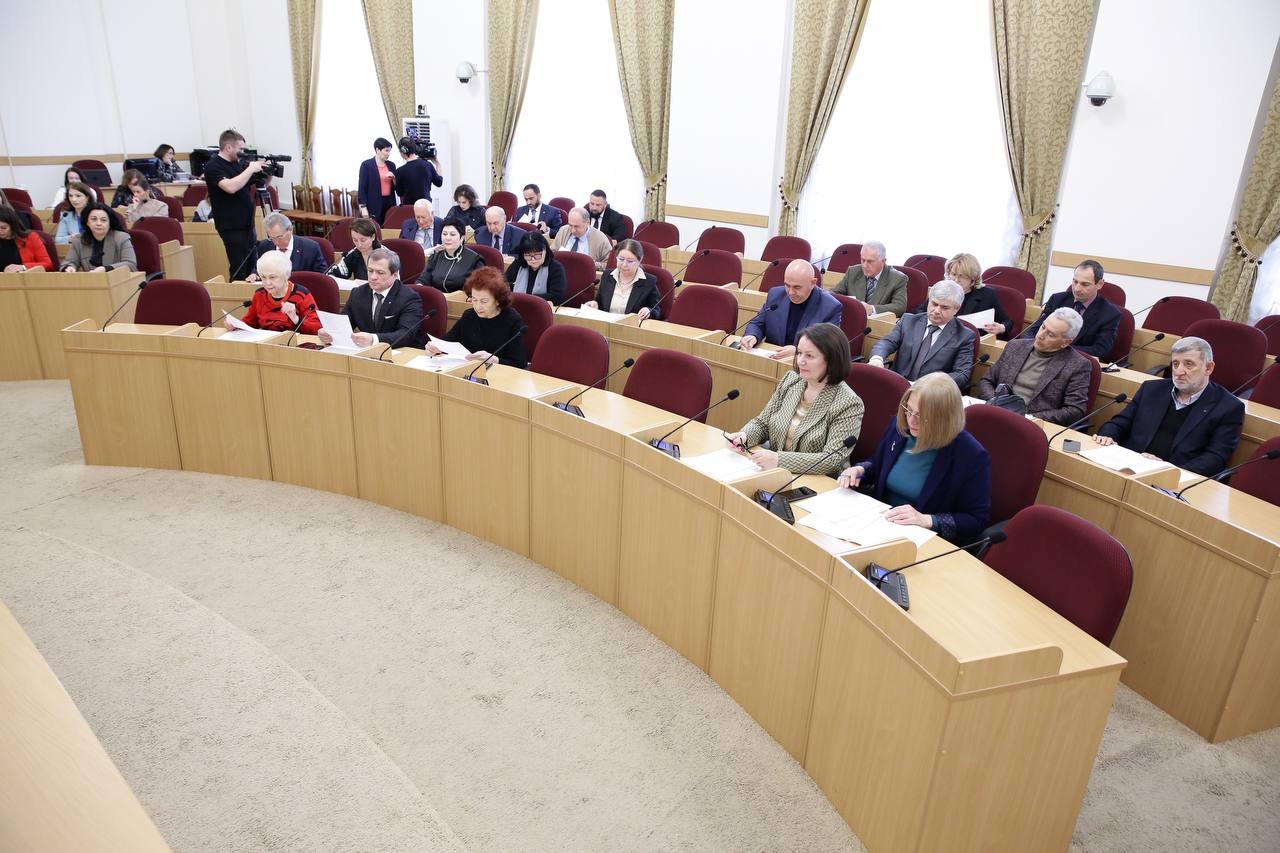 В Нальчике обсудили работу Общественного совета при Парламенте республики