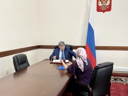 Глава КБР Казбек Коков провел личный прием граждан