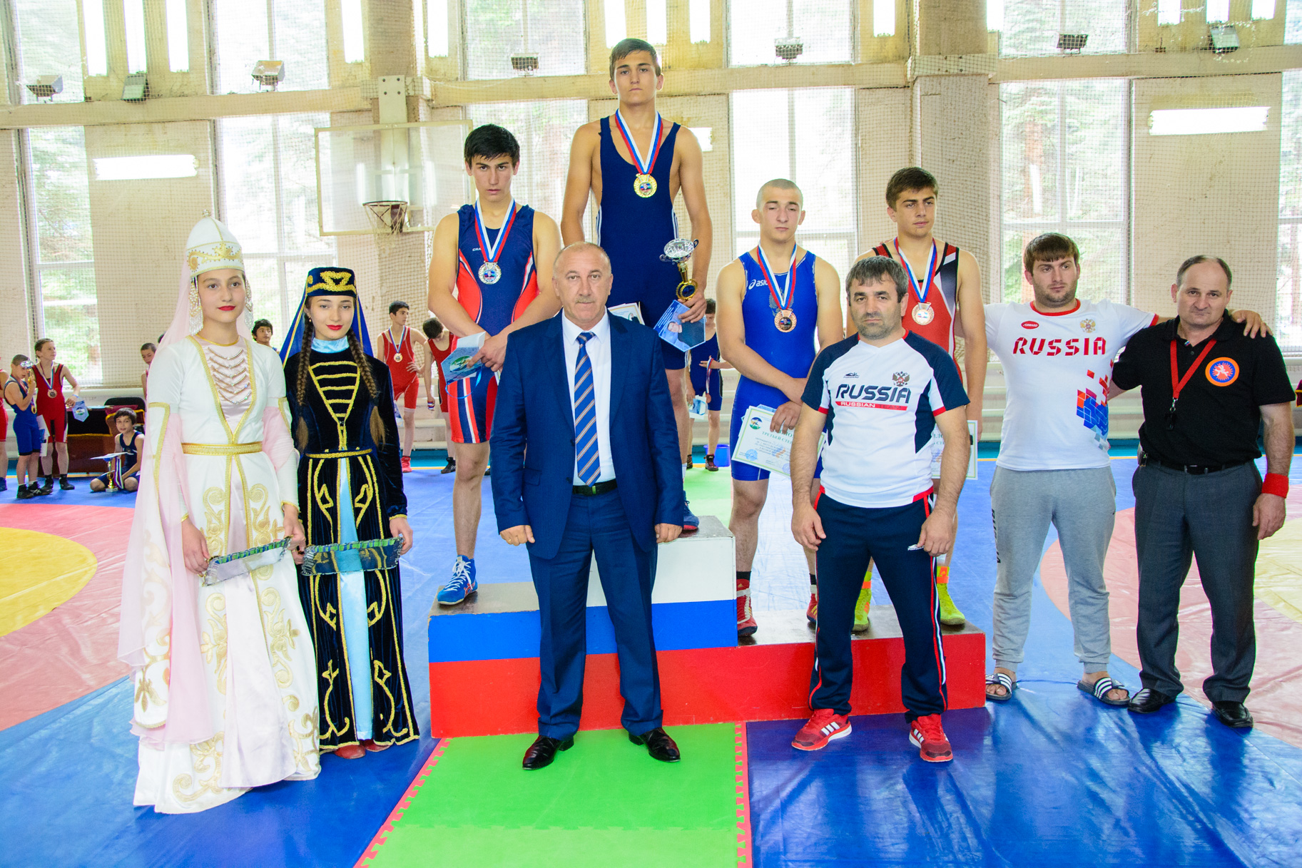 В Тырныаузе открылся всероссийский турнир по греко-римской борьбе 
