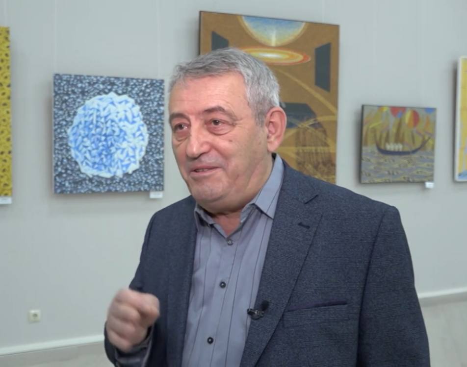 В Майкопе открылась персональная выставка Анатолия Жилова