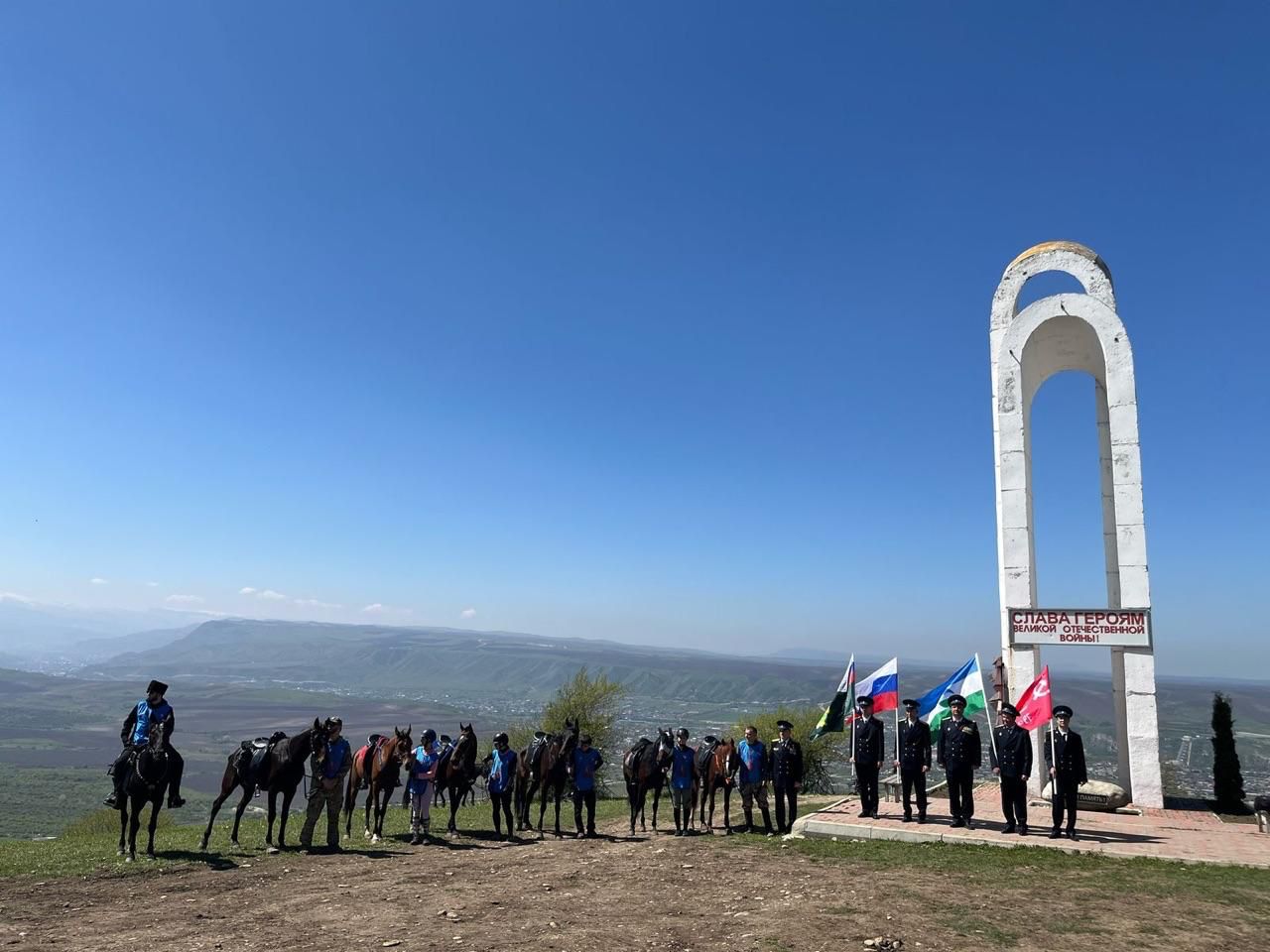 Конный переход в честь Дня Победы