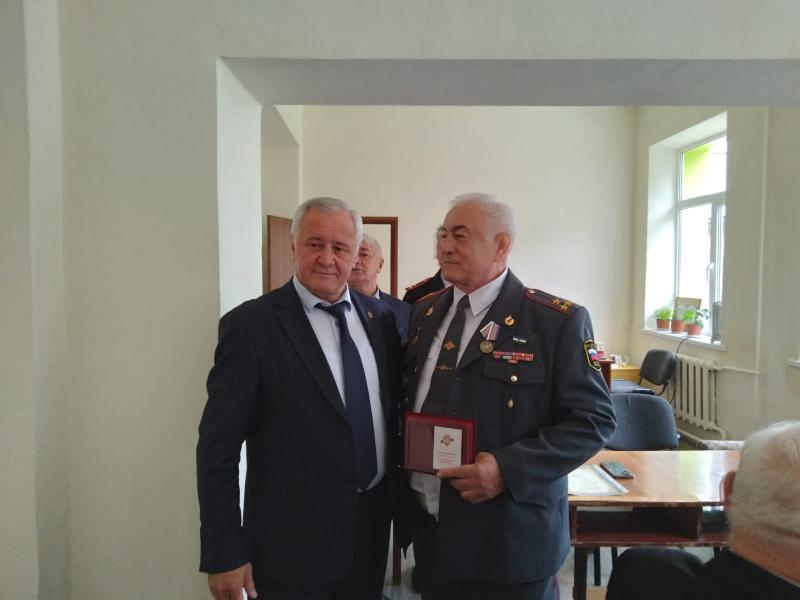 Председателю Совета ветеранов УМВД РФ по г. Нальчику вручена награда