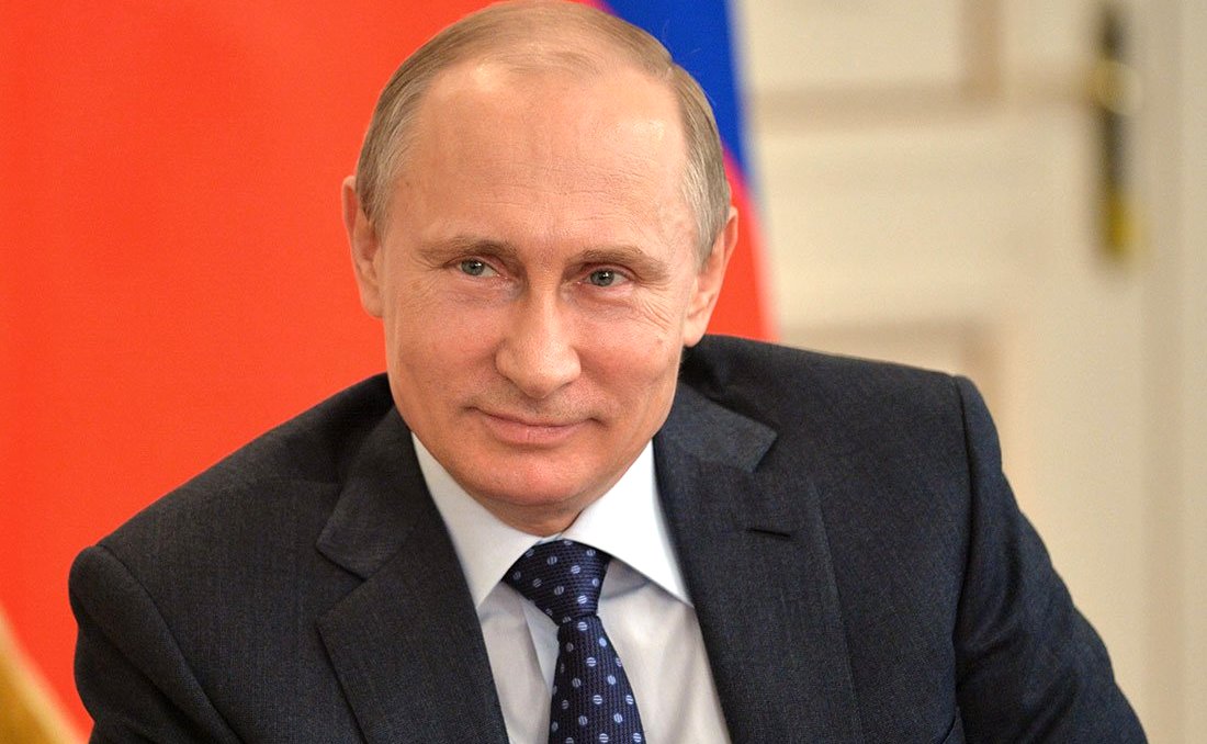 Владимир Путин высказался за отмену НДФЛ при продаже квартиры молодой семьёй