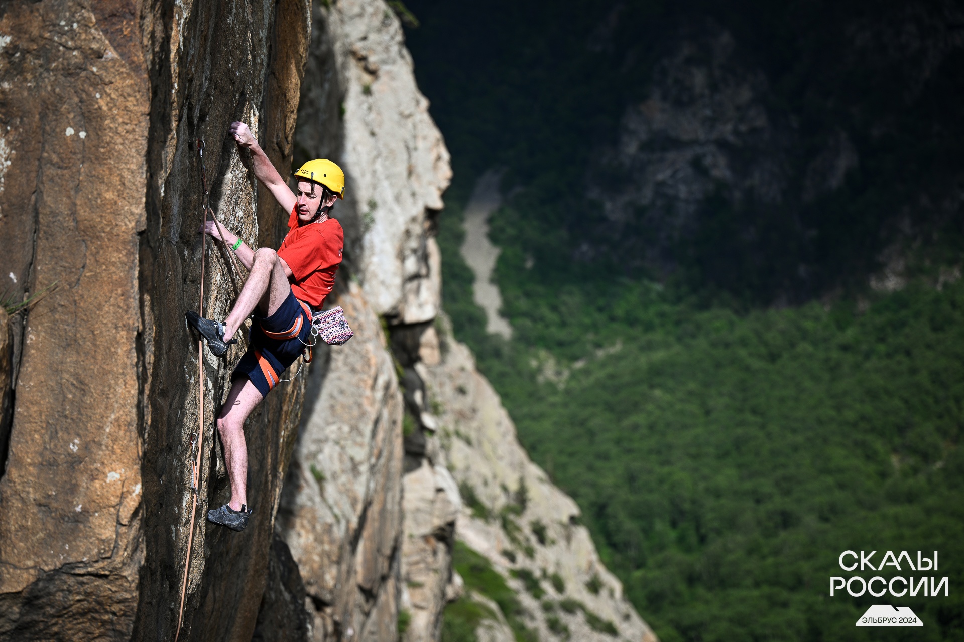 Более 550 скалолазов и альпинистов со всей России уже зарегистрировались на фестиваль в Приэльбрусье