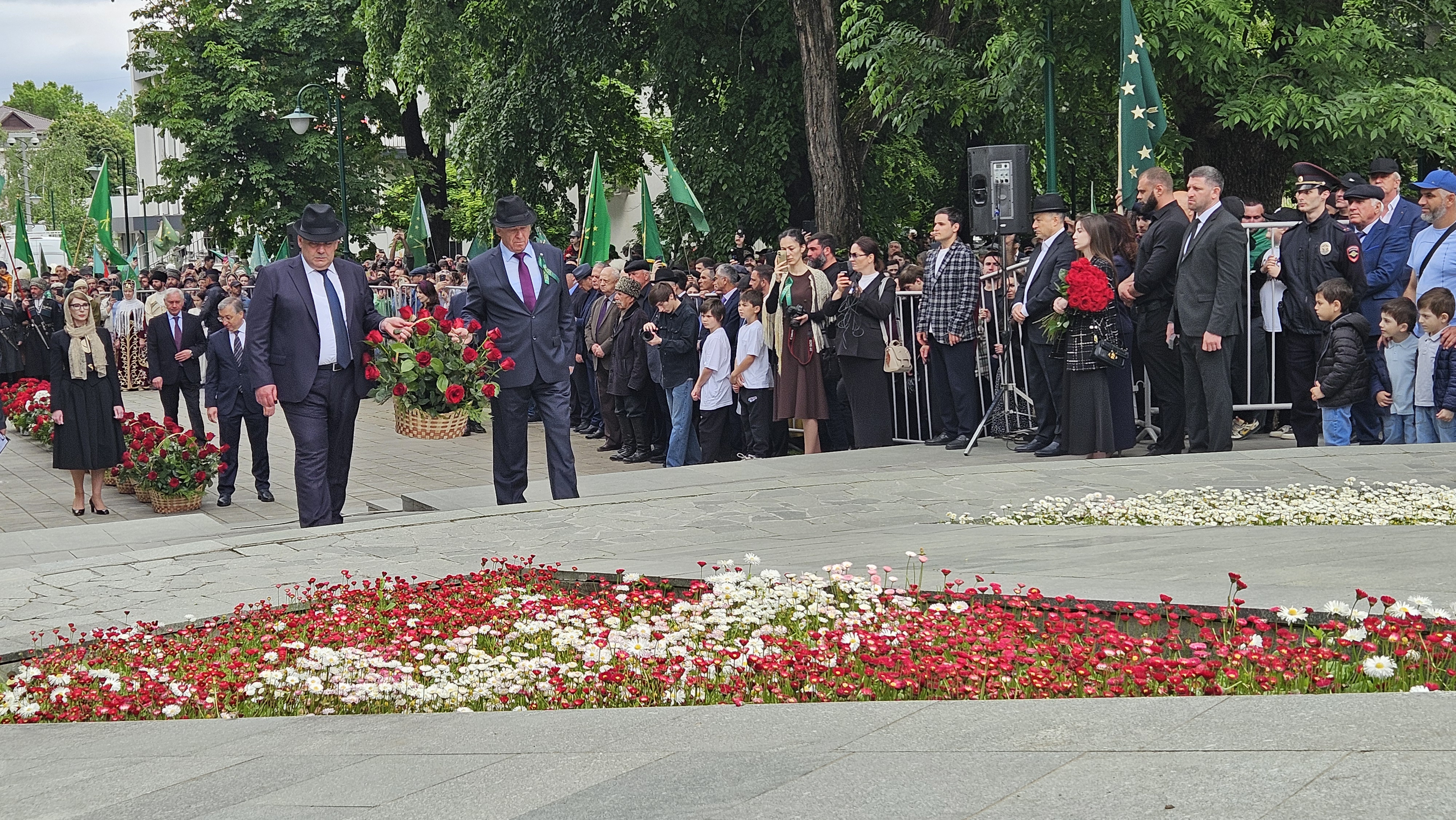 Нальчик склонил голову в День памяти жертв Кавказской войны
