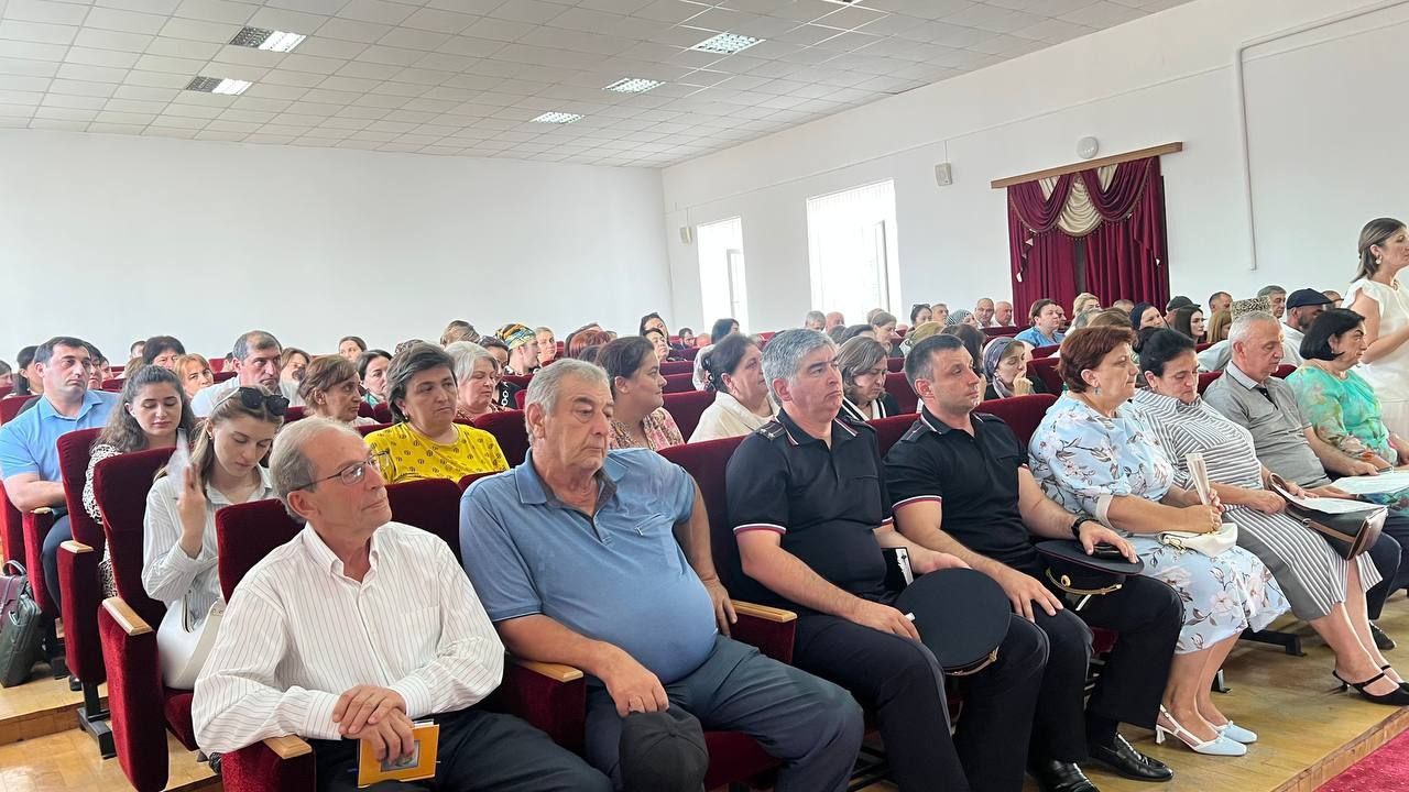 В Лескенском районе прошла профилактическая встречи с молодежью