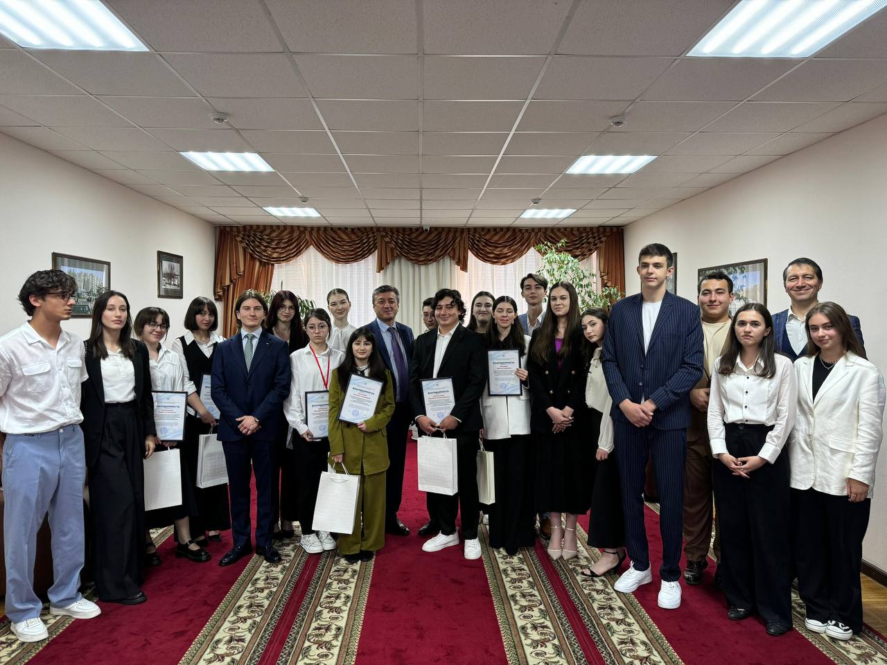 В Нальчике чествовали лучших выпускников  