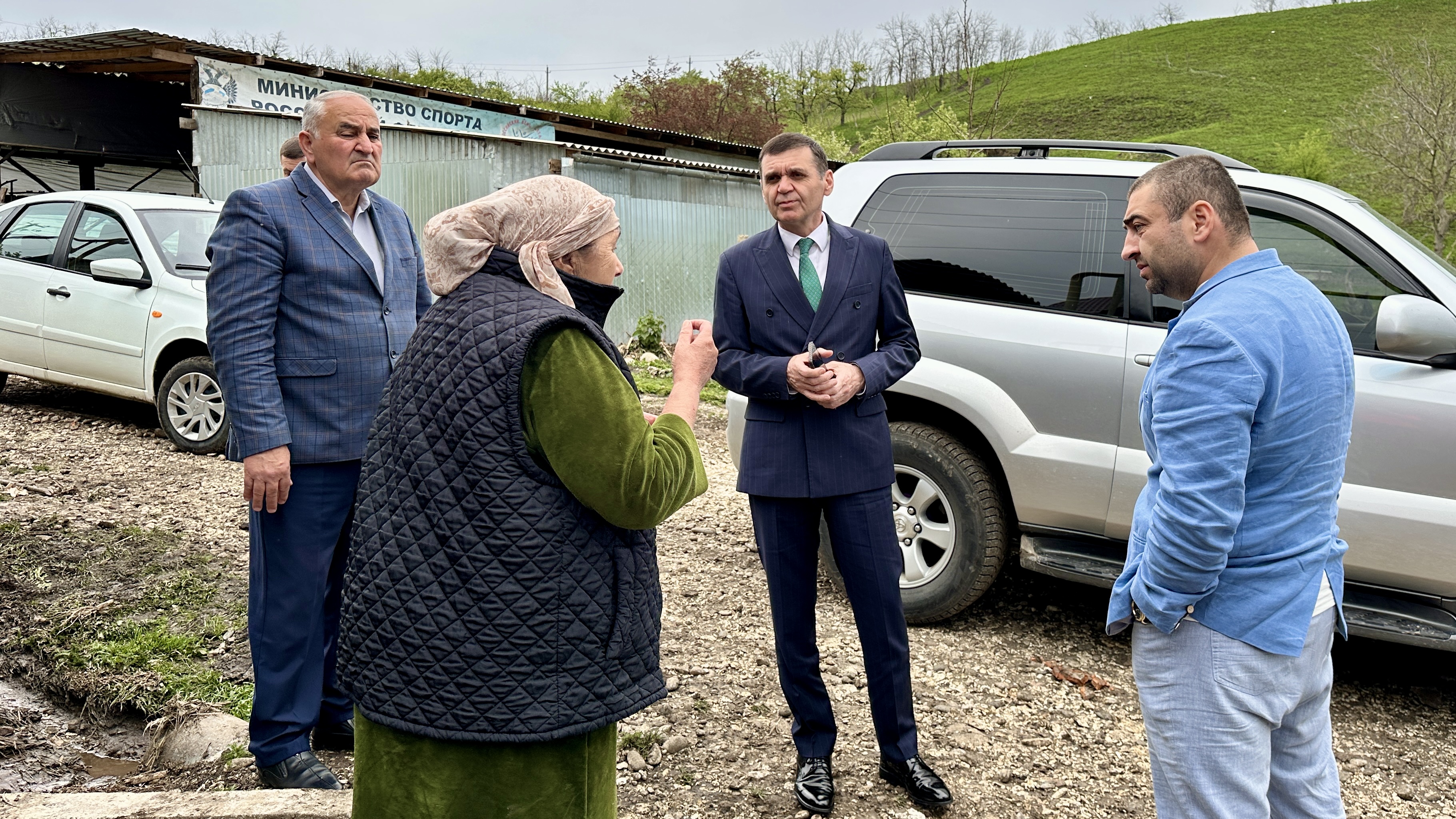 Артур Балкизов оценил ход ликвидации последствий ливня в Верхнем Куркужине