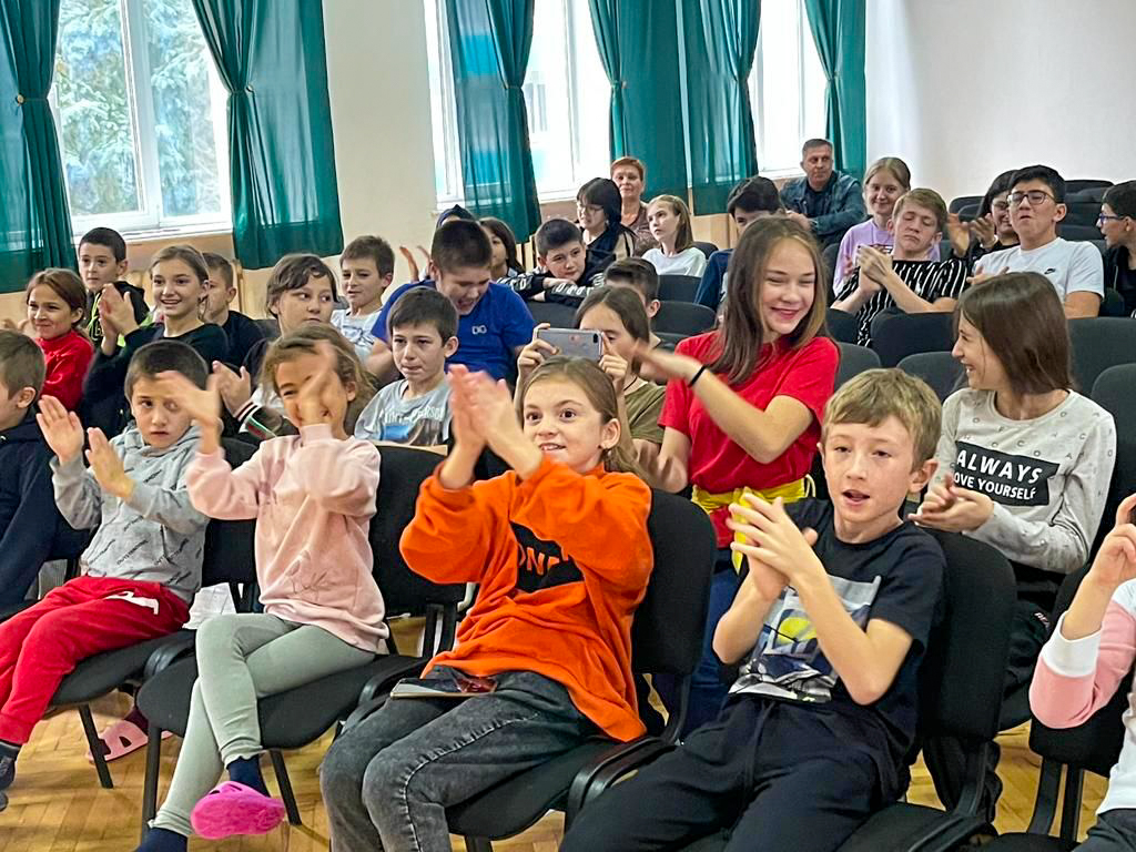 Чегемцы побывали у детей из Херсонской области