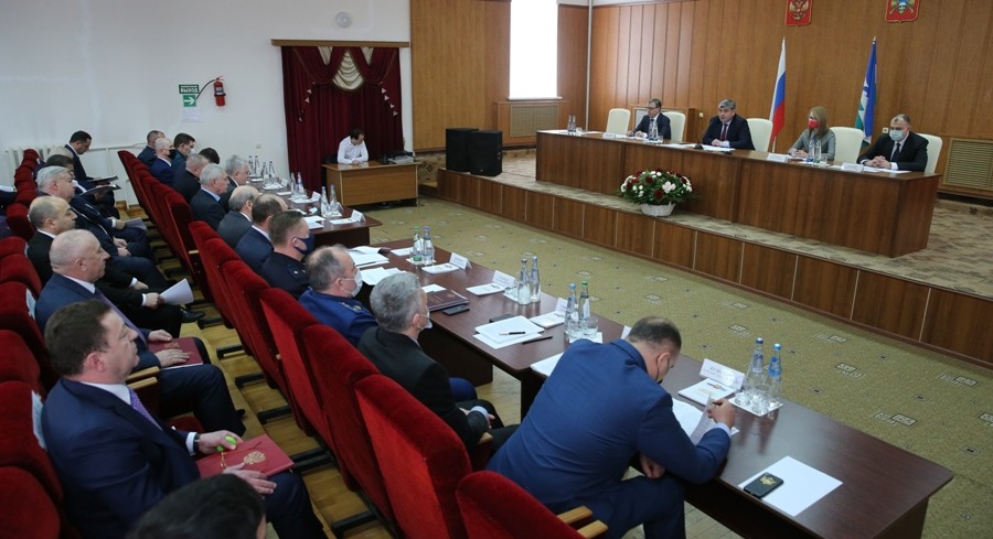Казбек Коков провел выездное заседание Антитеррористической комиссии