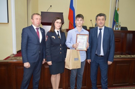 Юным нальчанам вручили паспорта