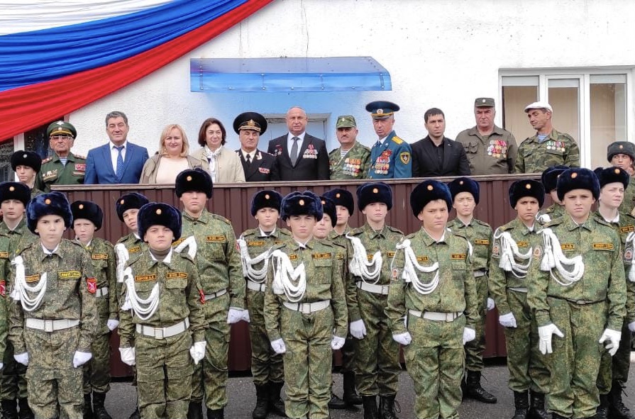 В Атажукино приняли новых кадетов