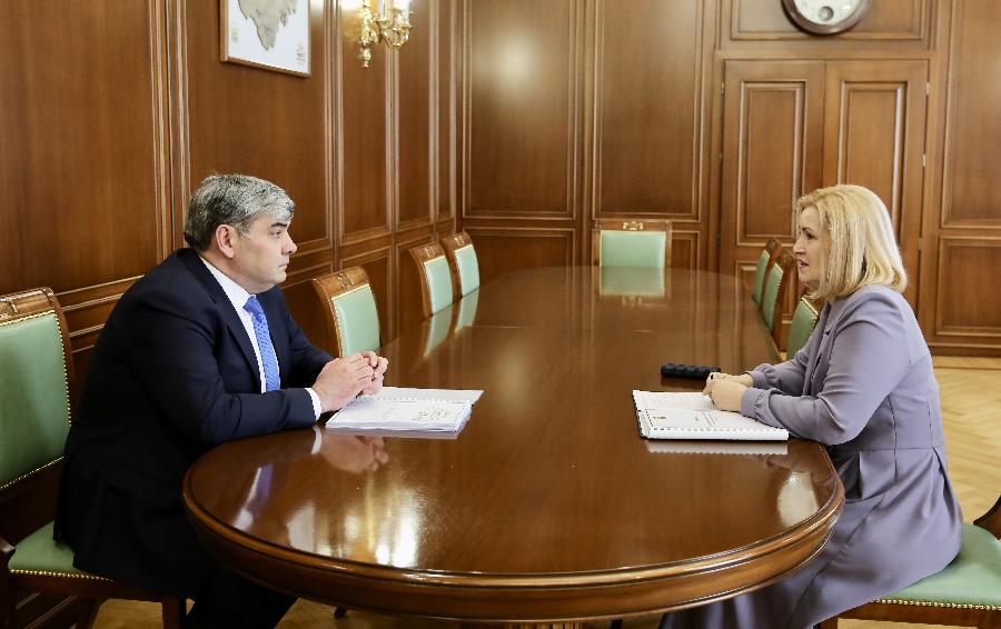 Казбек Коков встретился с Уполномоченным по правам ребенка в КБР Светланой Тлиновой