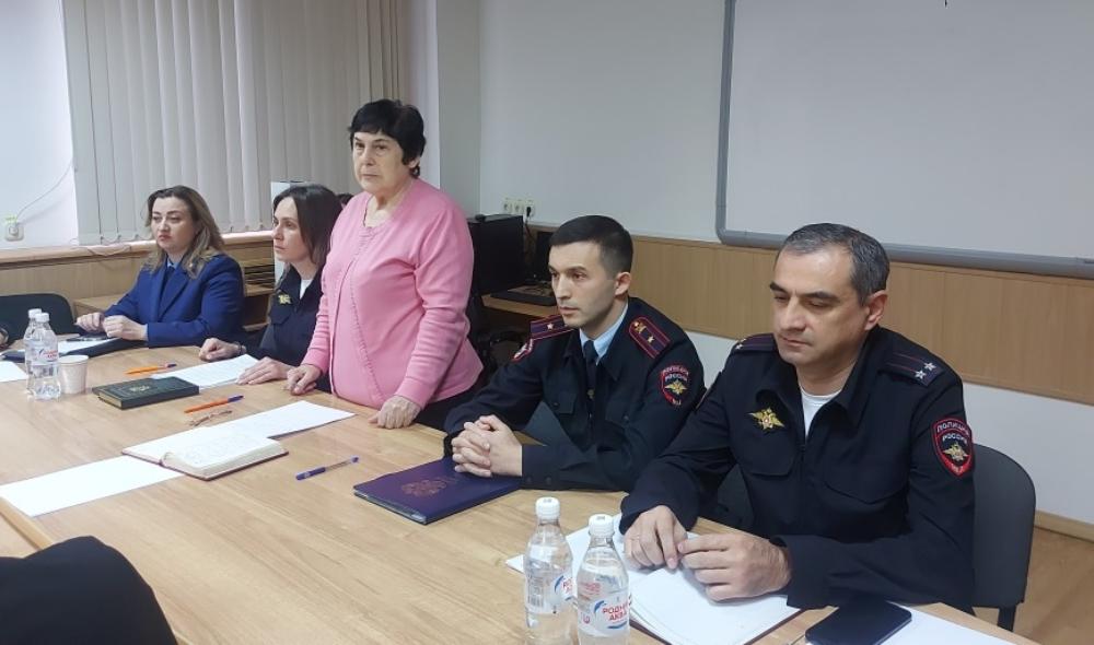 Предупреждение преступности несовершеннолетних