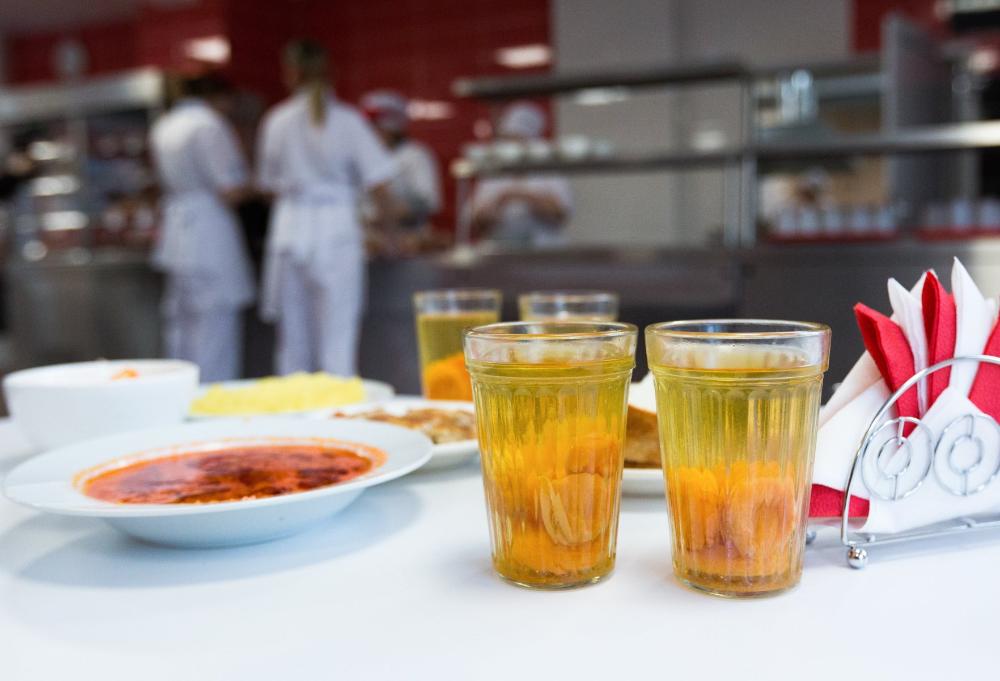 Школьники Кабардино-Балкарии обеспечены горячим питание