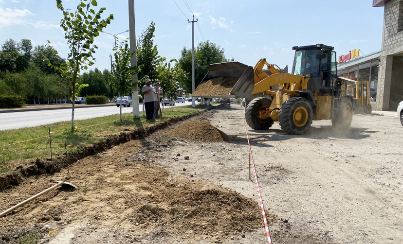 В Чегеме продолжают обустраивать велосипедную дорогу
