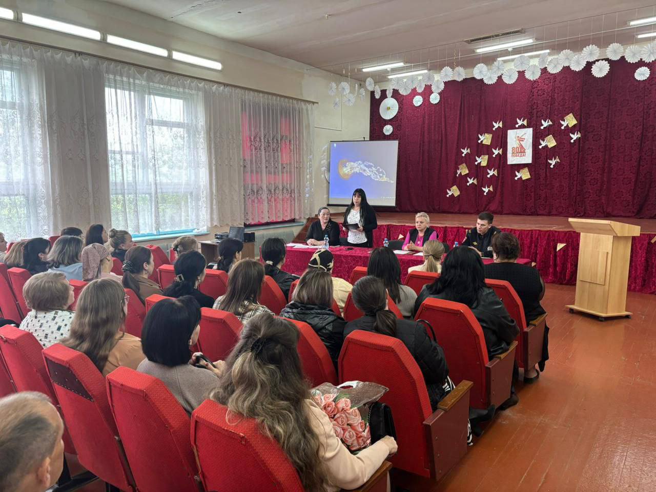 В Прохладненском районе обсудили безопасность несовершеннолетних