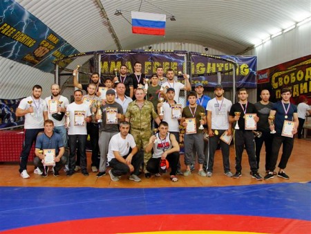 Команда Управления Росгвардии по Кабардино-Балкарии одержала победу на чемпионате по комплексному единоборству
