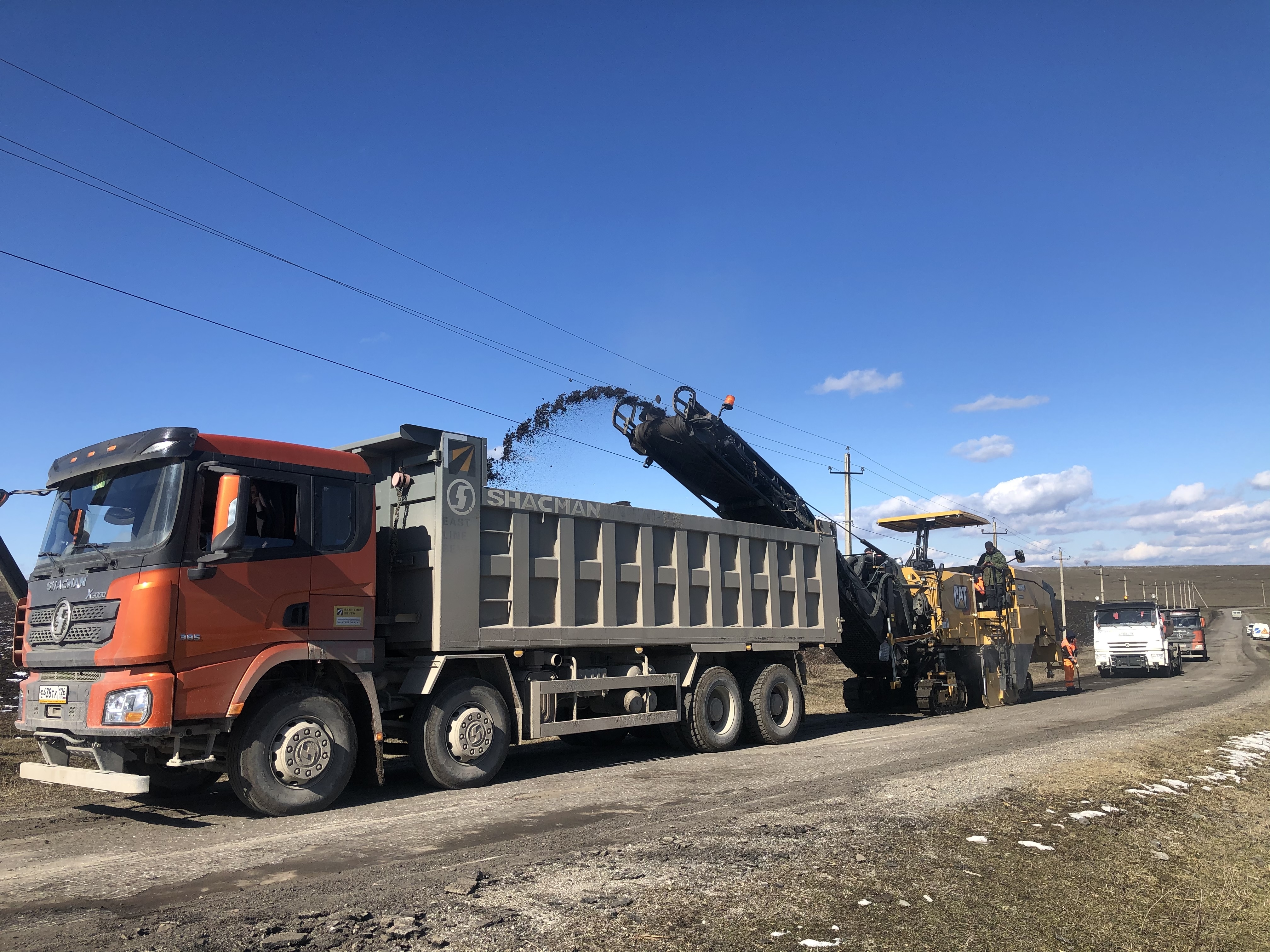 Идет ремонт дорог в селениях Зольское, Залукодес и Дженал 
