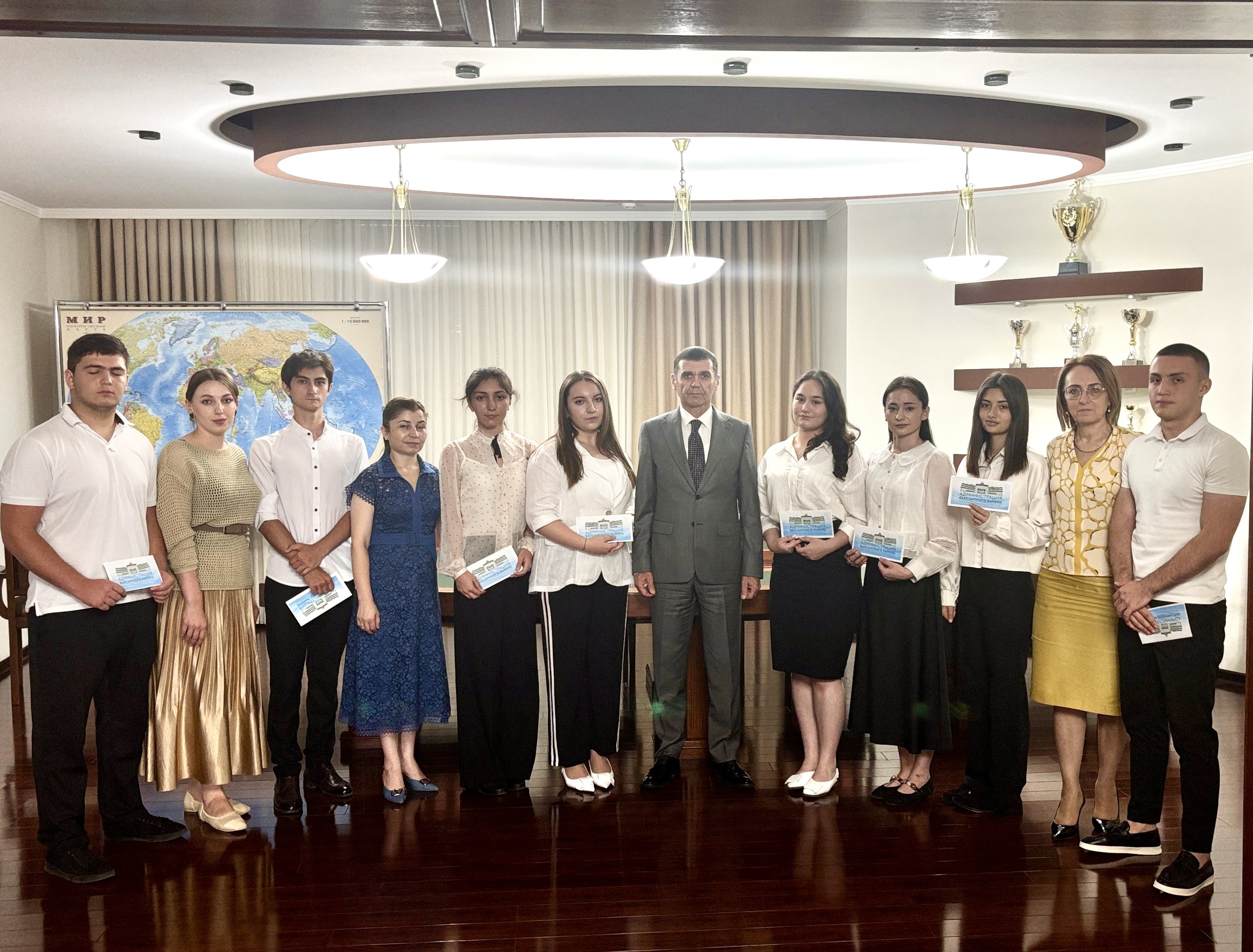 Глава администрации Баксанского района встретился с выпускниками – детьми участников СВО