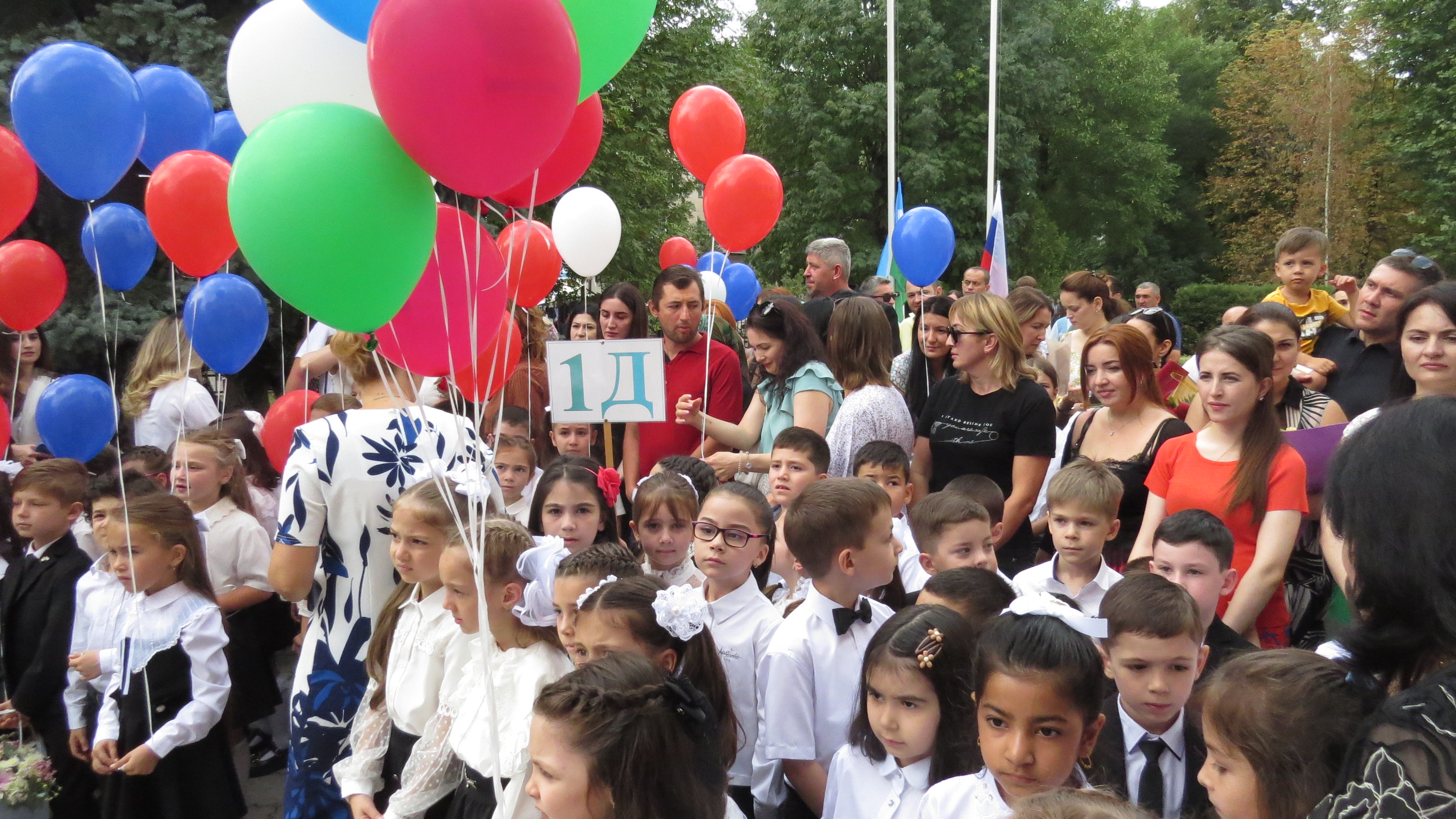 Нальчикская школа №9 отметила необычный День знаний