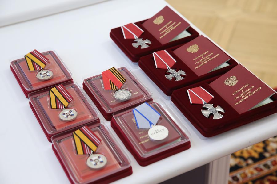 Глава КБР вручил государственные награды воинам