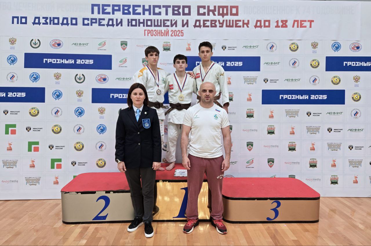 Дзюдоисты из Кабардино-Балкарии завоевали восемь медалей на первенстве СКФО в Грозном