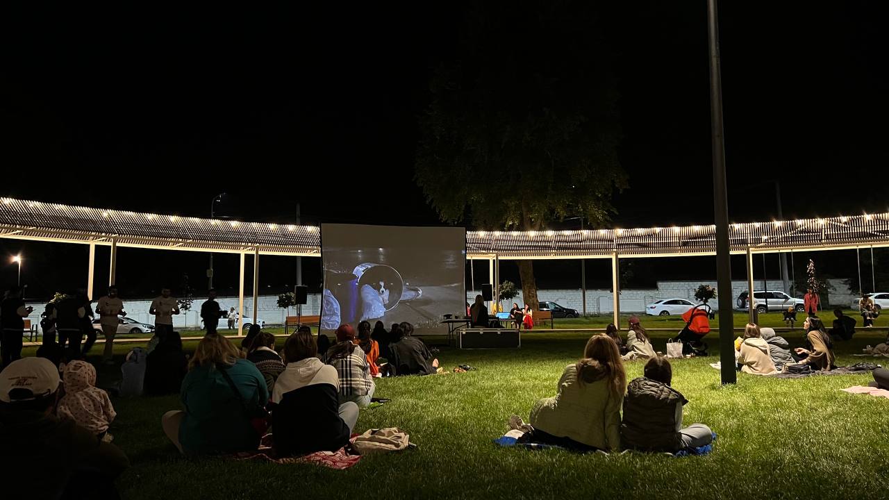 Скверы Нальчика радуют жителей и гостей республики своими праздничными программами