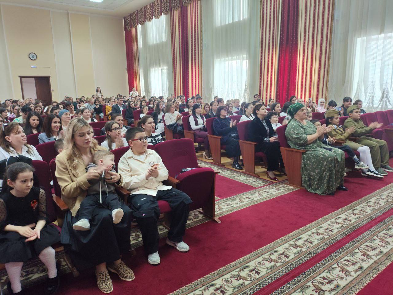 В Нальчике подвели итоги конкурсов эссе и рисунков  