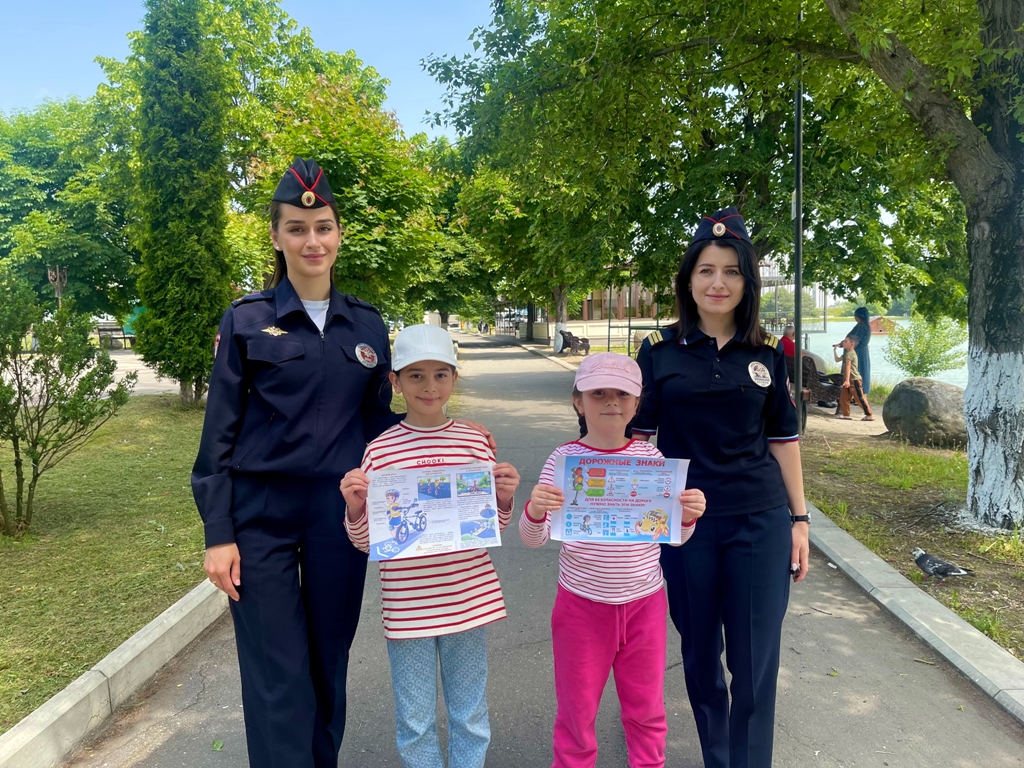 Скверы и парковые зоны Баксана стали площадками для экспресс-уроков   