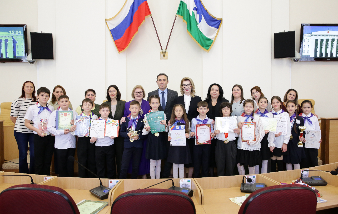 Важные советы для юного поколения от парламентариев