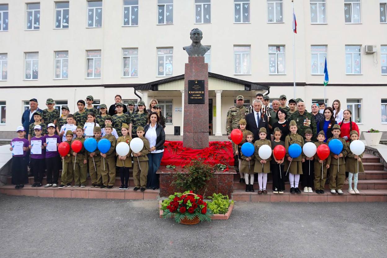 Акция "Вахта Героев Отечества" прошла в Чегемском районе