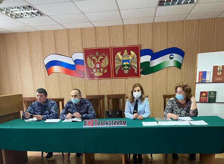 В КБР росгвардейцы поддержали антинаркотическую акцию