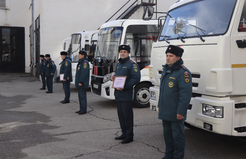 Спасатели Кабардино-Балкарии получили новый транспорт и спецтехнику