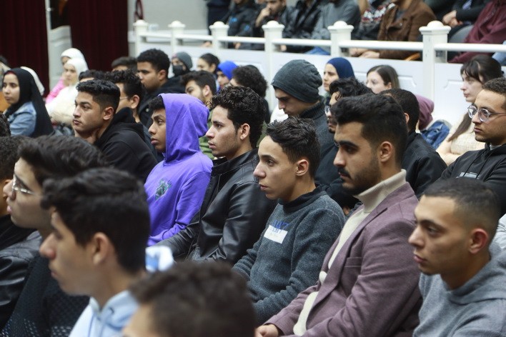 Иностранных студентов КБГУ предостерегли от ошибок