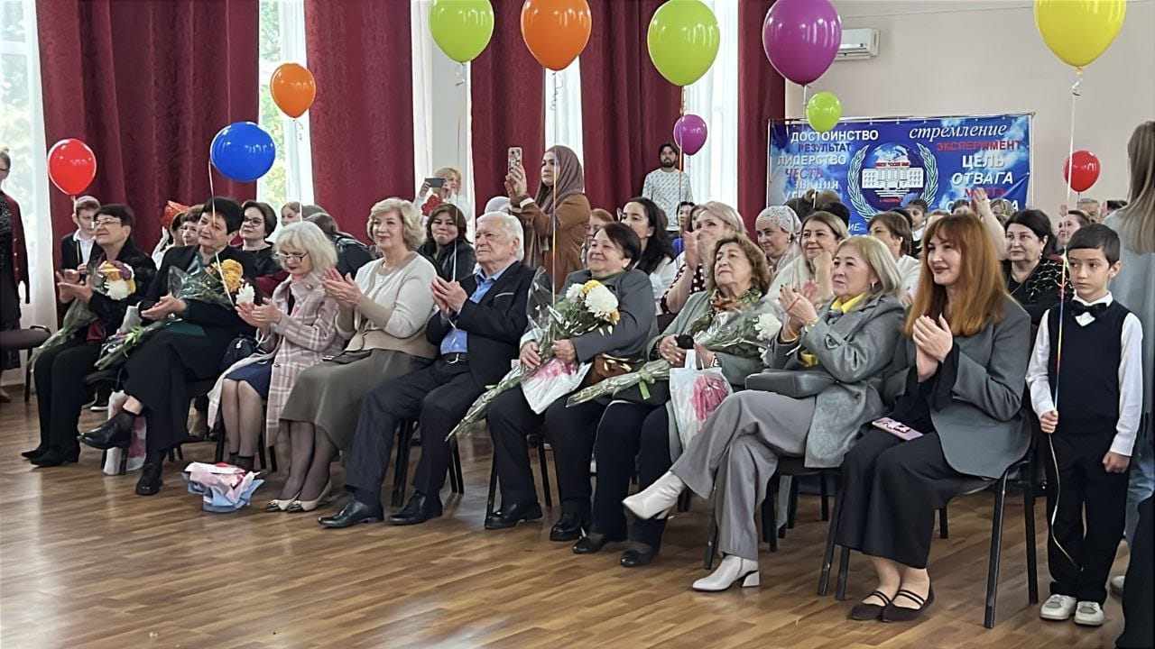 В благодарность педагогам